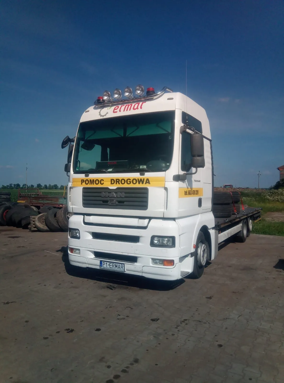 Ciężarówka ERMAR gotowa do transportu drogowego